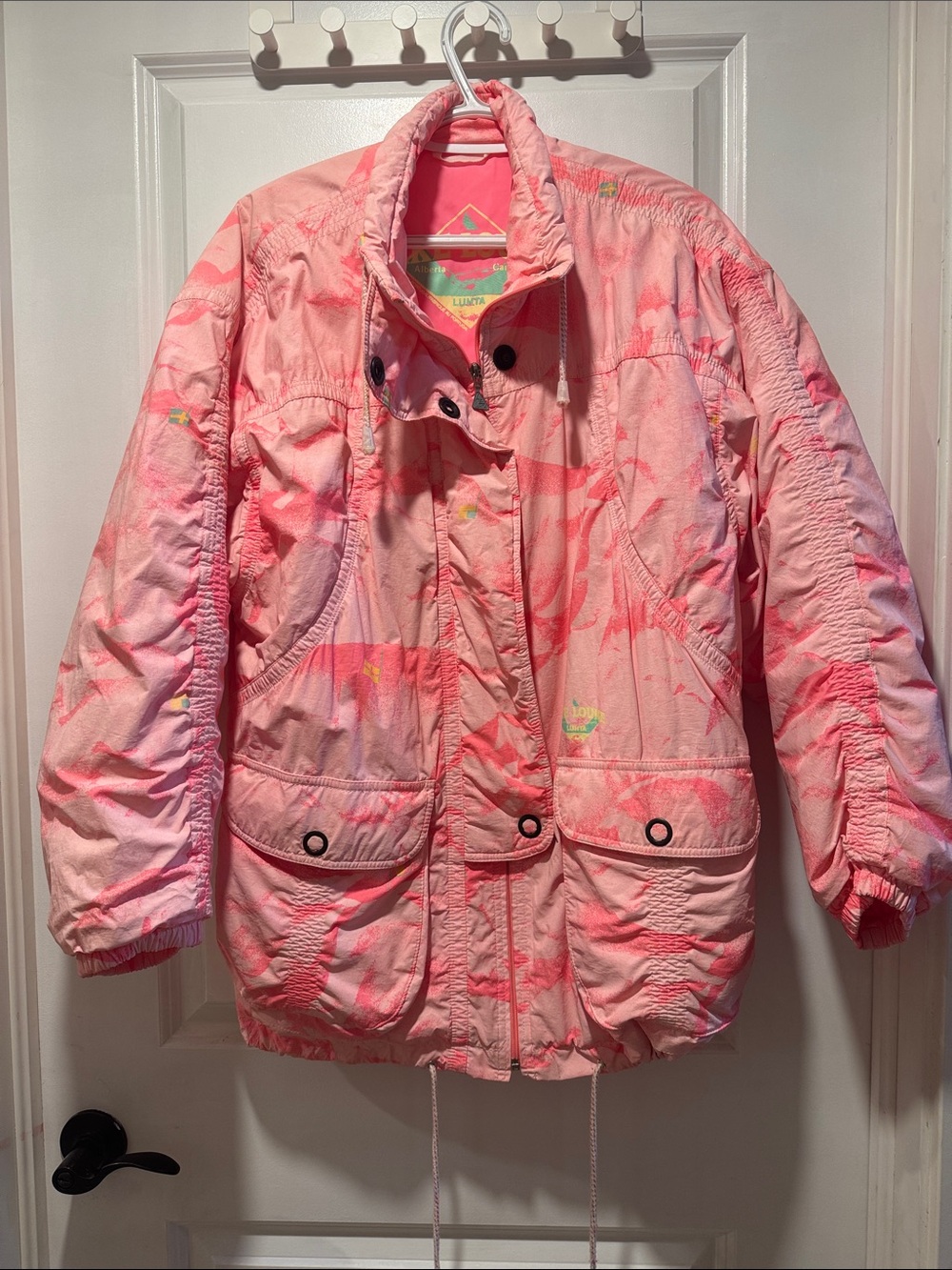 Vintage 80’s Luhta Lake Louise Oversized Pink Puffer Jacket